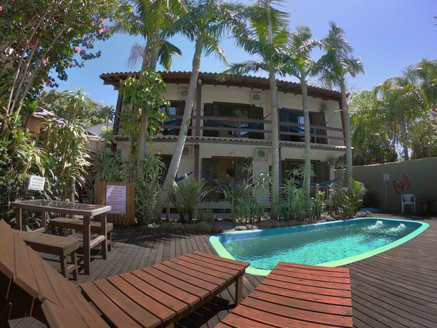 Imagen de la piscina del Hotel Pousada El P&aacute;tio da Ferrugem. Foto 15