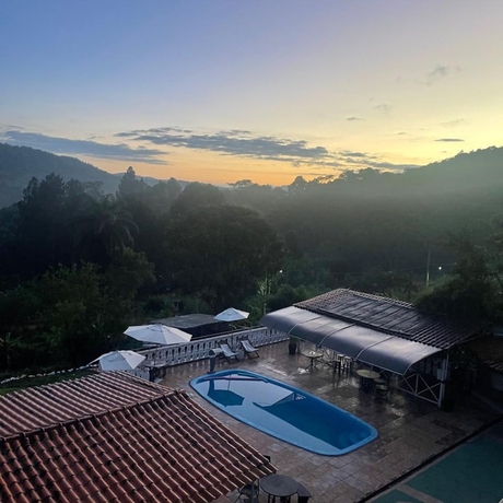 Imagen general del Hotel Pousada Encantos da Serra Macacos. Foto 1