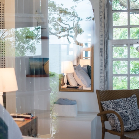 Imagen de la habitación del Hotel Pousada Enseada Das Gar&ccedil;as. Foto 2