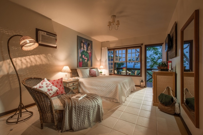 Imagen de la habitación del Hotel Pousada Enseada Das Gar&ccedil;as. Foto 7