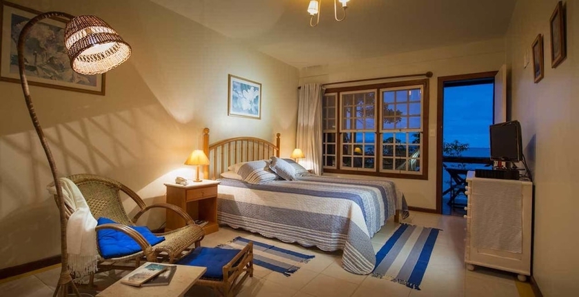 Imagen de la habitación del Hotel Pousada Enseada Das Gar&ccedil;as. Foto 10