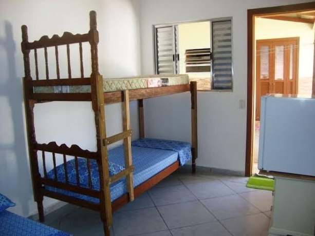 Imagen de la habitación del Hotel Pousada Enseada Guaruj&aacute;. Foto 8
