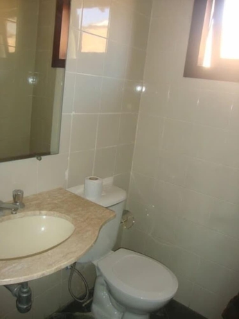 Imagen de la habitación del Hotel Pousada Enseada Guaruj&aacute;. Foto 9