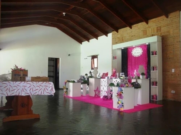 Imagen del bar/restaurante del Hotel Pousada Enseada Guaruj&aacute;. Foto 6
