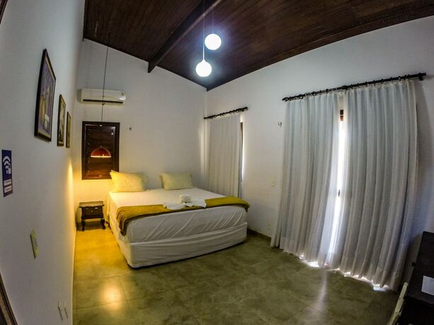 Imagen general del Hotel Pousada Enseada dos Mares. Foto 9