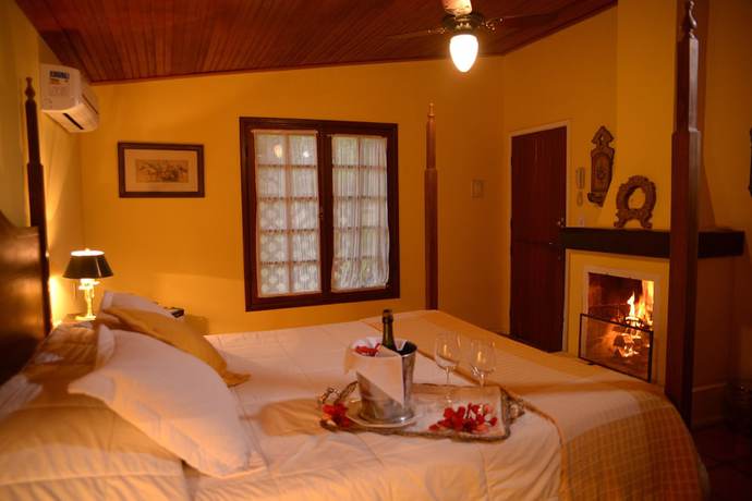 Imagen de la habitación del Hotel Pousada Esmeralda. Foto 12