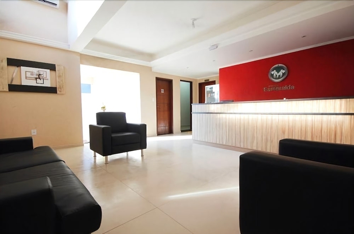 Imagen de los interiores del Hotel Pousada Esmeralda Olimpia. Foto 15