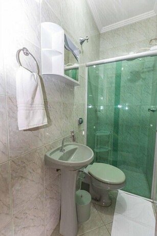 Imagen de la habitación del Hotel Pousada F7. Foto 27