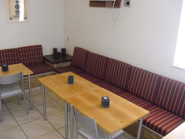 Imagen de los interiores del Hotel Pousada Flat Da Lagoa. Foto 12