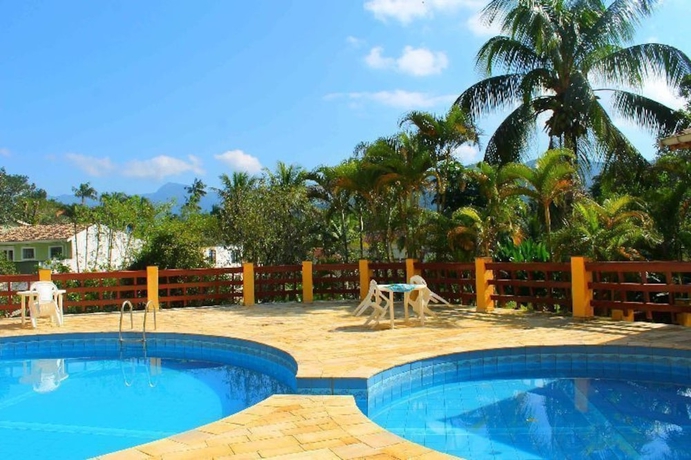 Imagen de la piscina del Hotel Pousada Flat Solar Da Tabatinga. Foto 18