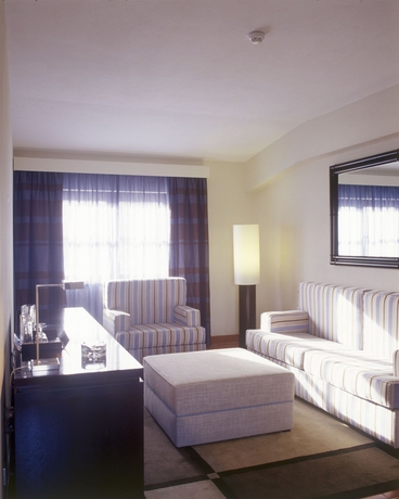 Imagen de los interiores del Hotel Pousada Forte Da Horta. Foto 9