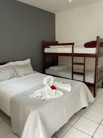 Imagen de la habitación del Hotel Pousada Frezza Mergulho. Foto 17