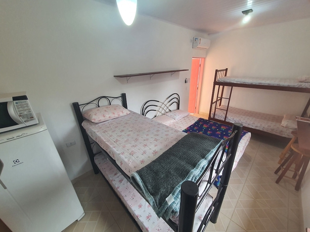 Imagen de la habitación del Hotel Pousada Gaivotas De Maranduba. Foto 11