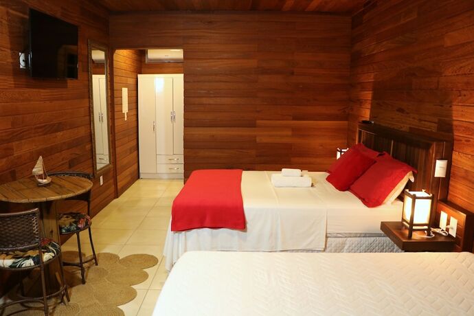 Imagen general del Hotel Pousada Gauleses - Praia do Rosa. Foto 6