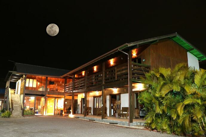 Imagen general del Hotel Pousada Gauleses - Praia do Rosa. Foto 7