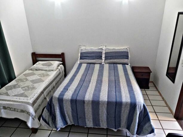 Imagen de la habitación del Hotel Pousada Girassol, R&iacute;o das Ostras. Foto 27