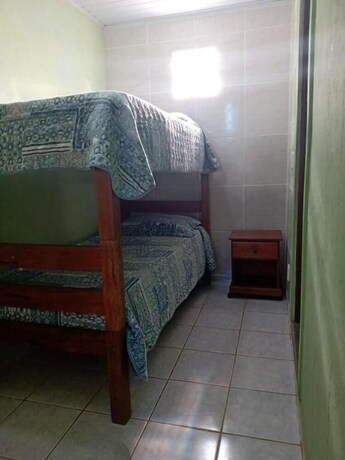 Imagen de la habitación del Hotel Pousada Girassol, R&iacute;o das Ostras. Foto 31