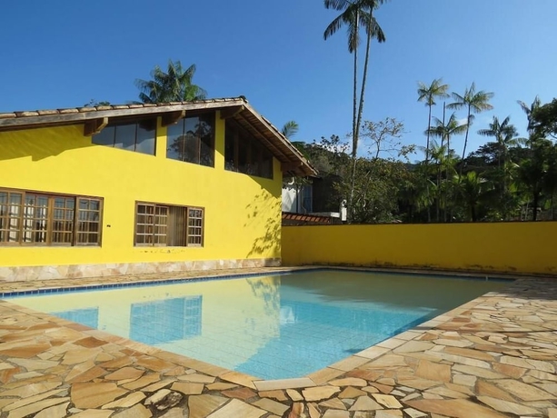 Imagen de la piscina del Hotel Pousada Guaiamu Ubatuba. Foto 12