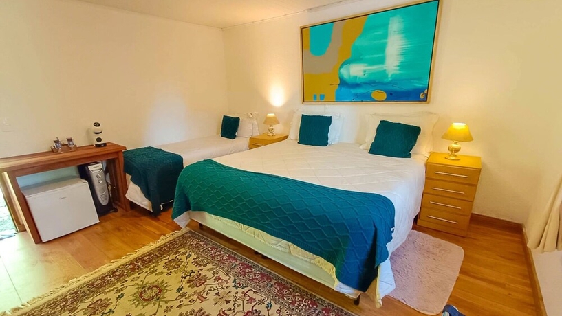 Imagen de la habitación del Hotel Pousada Hortel&atilde;. Foto 14