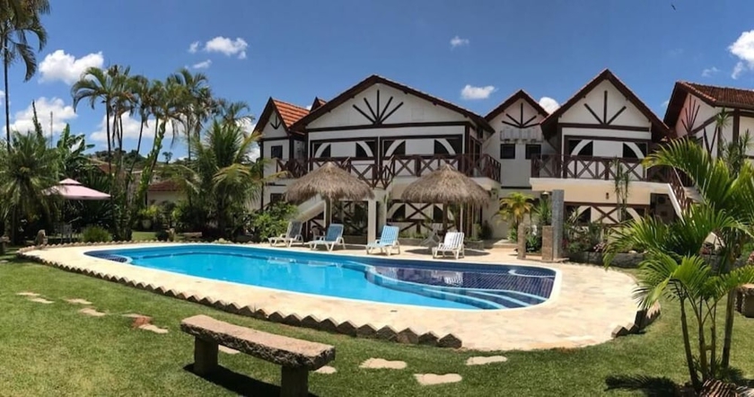 Imagen de la piscina del Hotel Pousada Igarap&eacute;, Socorro. Foto 10