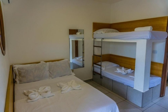 Imagen de la habitación del Hotel Pousada Ilha Vit&oacute;ria, Ubatuba. Foto 6