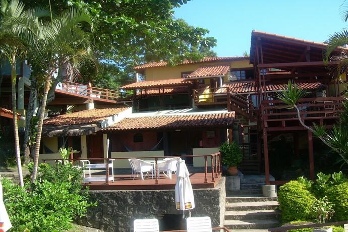Imagen general del Hotel Pousada Isola Bella - Sobre o Mar. Foto 12