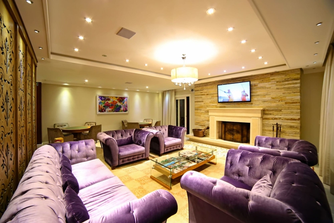 Imagen de los interiores del Hotel Pousada Italia Eleganza. Foto 19