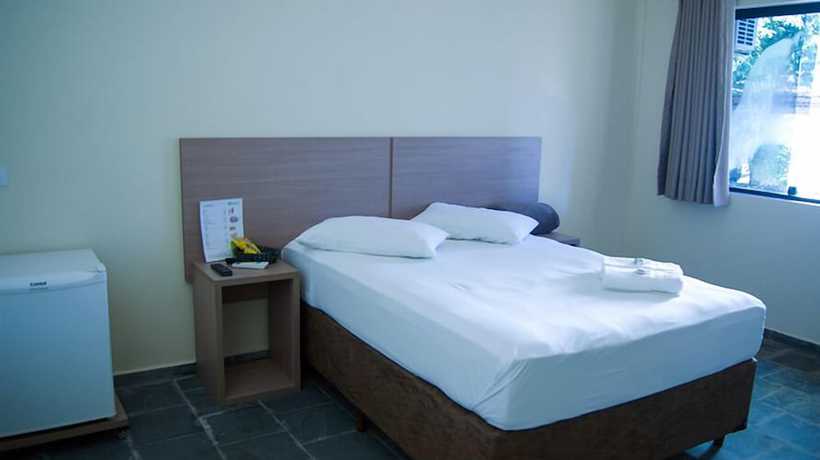 Imagen de la habitación del Hotel Pousada Jaguariuna, Campinas. Foto 9