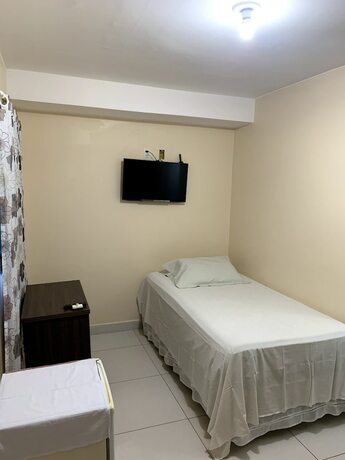 Imagen de la habitación del Hotel Pousada Jardim Bras&iacute;lia. Foto 19