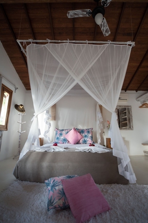 Imagen de la habitación del Hotel Pousada Jardim Das Margaridas. Foto 15