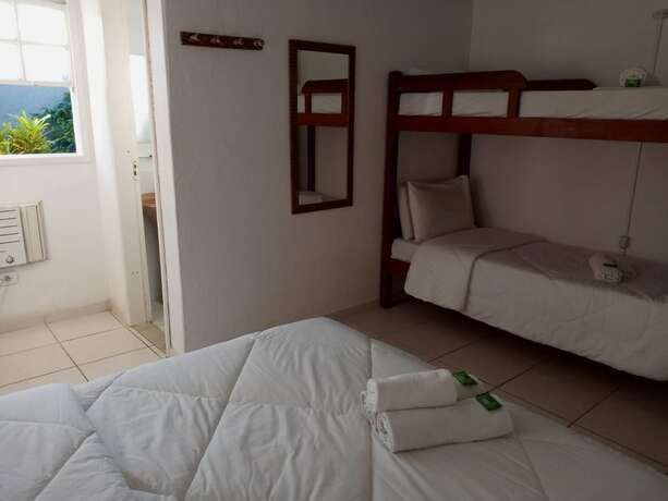 Imagen de la habitación del Hotel Pousada Jardim de Buzios. Foto 14