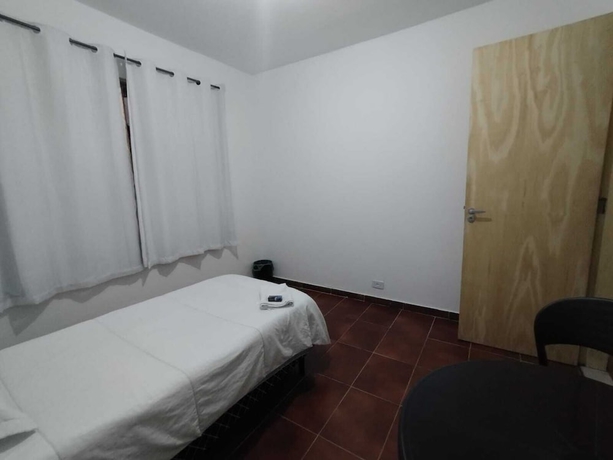 Imagen de la habitación del Hotel Pousada Jardins, Maca&eacute;. Foto 5