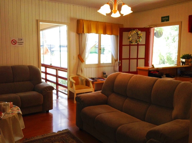 Imagen de los interiores del Hotel Pousada Jasmim. Foto 9