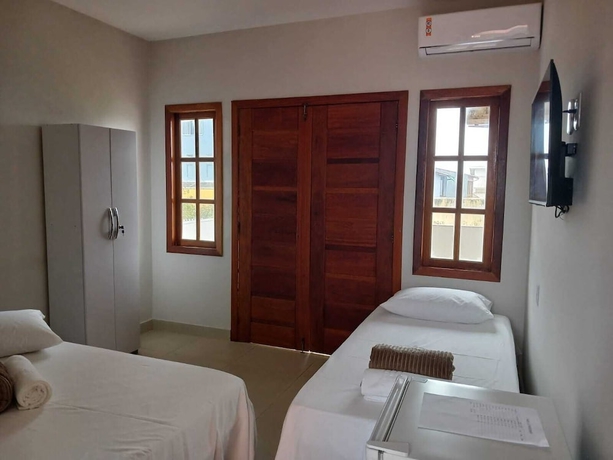Imagen de la habitación del Hotel Pousada Jubarte. Foto 4