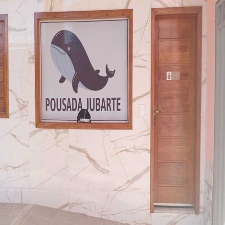 Imagen de los interiores del Hotel Pousada Jubarte. Foto 16