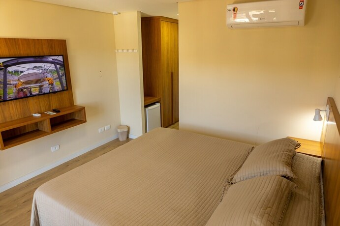 Imagen general del Hotel Pousada Kaliman Casal Luxo. Foto 16