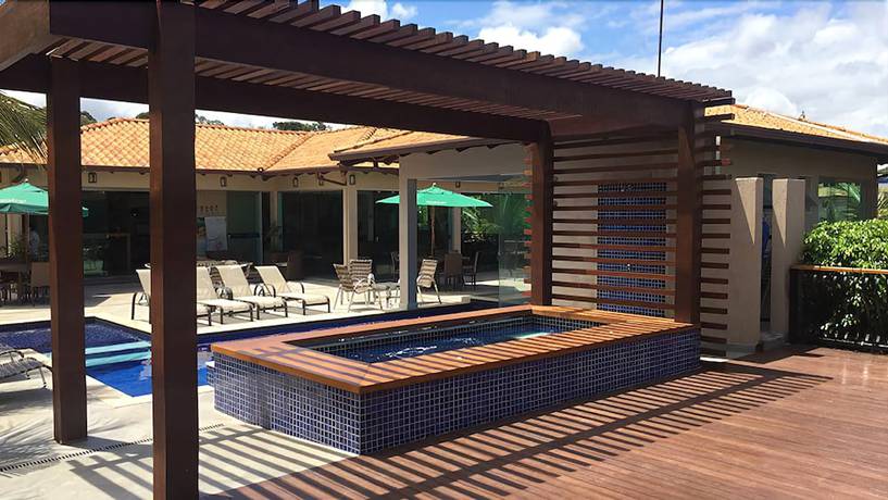 Imagen de la piscina del Hotel Pousada Kanto da Ilha Su&iacute;tes and SPA. Foto 20