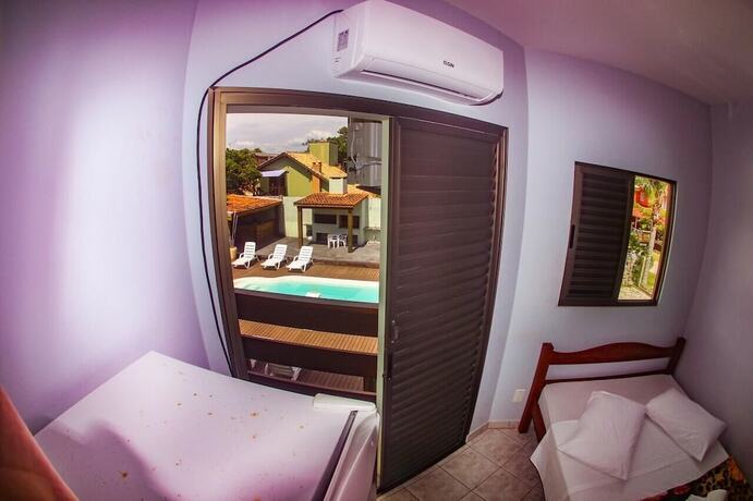 Imagen general del Hotel Pousada La Ferrugem Suites. Foto 9