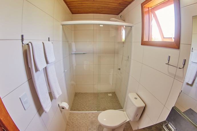 Imagen de la habitación del Hotel Pousada Lagoa do Rosa. Foto 13