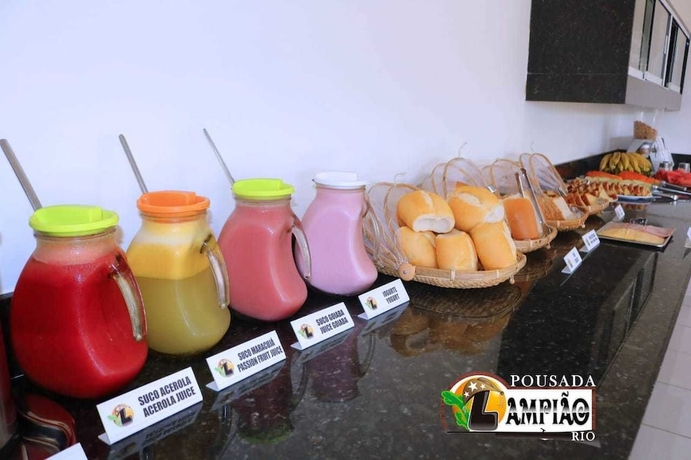 Imagen del bar/restaurante del Hotel Pousada Lampi&atilde;o Rio. Foto 9