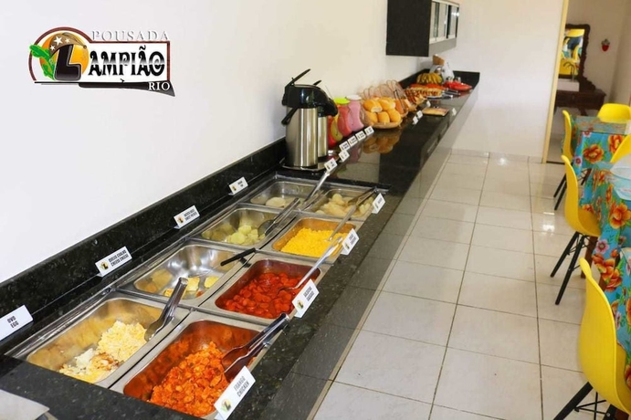 Imagen del bar/restaurante del Hotel Pousada Lampi&atilde;o Rio. Foto 10