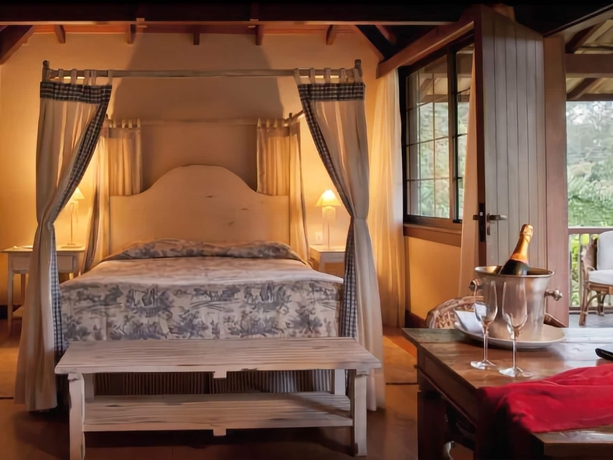 Imagen de la habitación del Hotel Pousada Les Roches. Foto 11