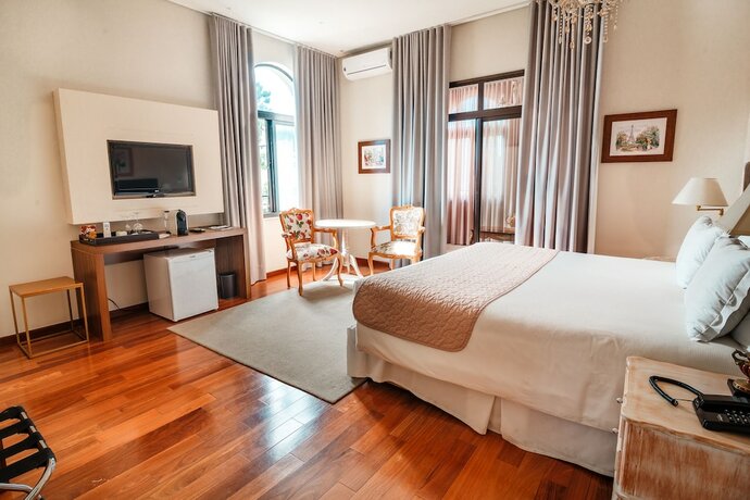 Imagen de la habitación del Hotel Pousada Lu&iacute;s Xv. Foto 26