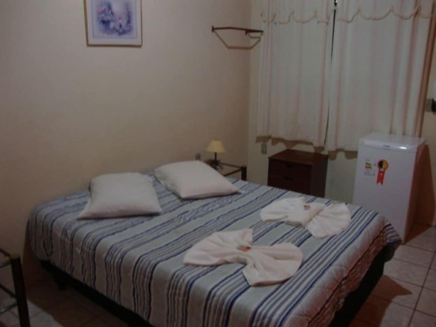 Imagen de la habitación del Hotel Pousada Luz da Lua, Serra Negra. Foto 8