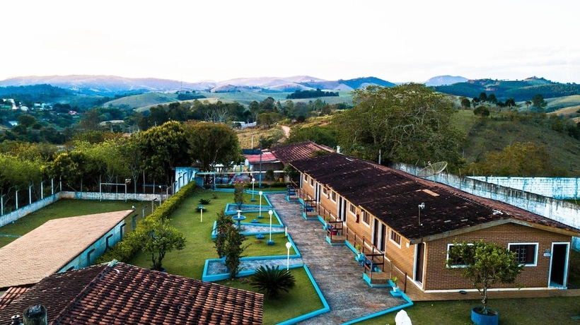 Imagen de la piscina del Hotel Pousada Luz da Lua, Serra Negra. Foto 19