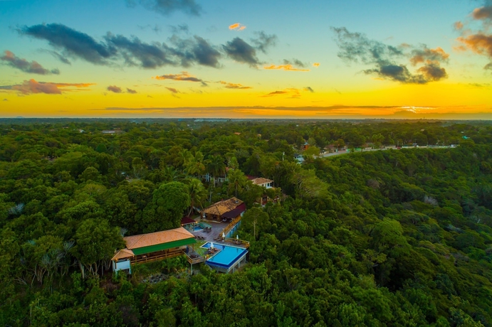 Imagen de la piscina del Hotel Pousada Manacá Parque. Foto 18