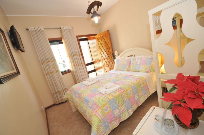 Imagen de la habitación del Hotel Pousada Mar E Terra. Foto 2