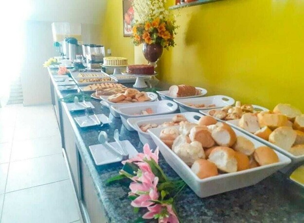 Imagen del bar/restaurante del Hotel Pousada Maragolfinho. Foto 15