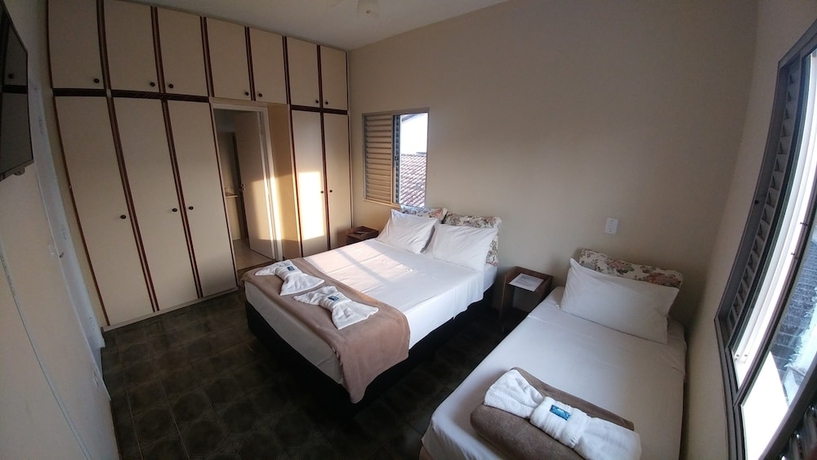 Imagen de la habitación del Hotel Pousada Mar&eacute; Enseada. Foto 9