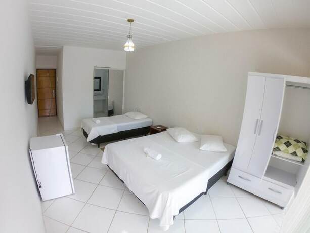 Imagen de la habitación del Hotel Pousada Marina Porto Itacuru&ccedil;&aacute;. Foto 31